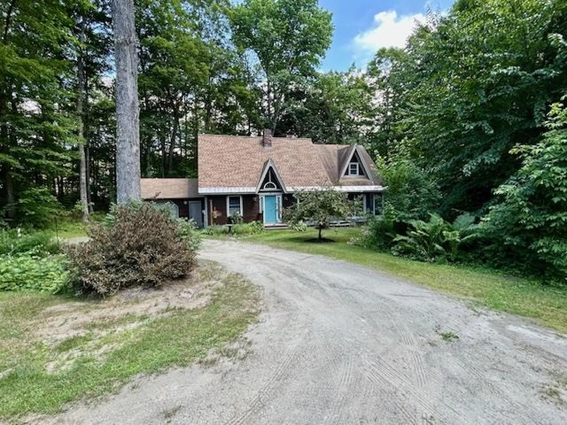 75 Ledgewood Drive Randolph VT 05060-0017