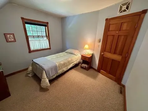 75 Ledgewood Drive Randolph VT 05060-0017