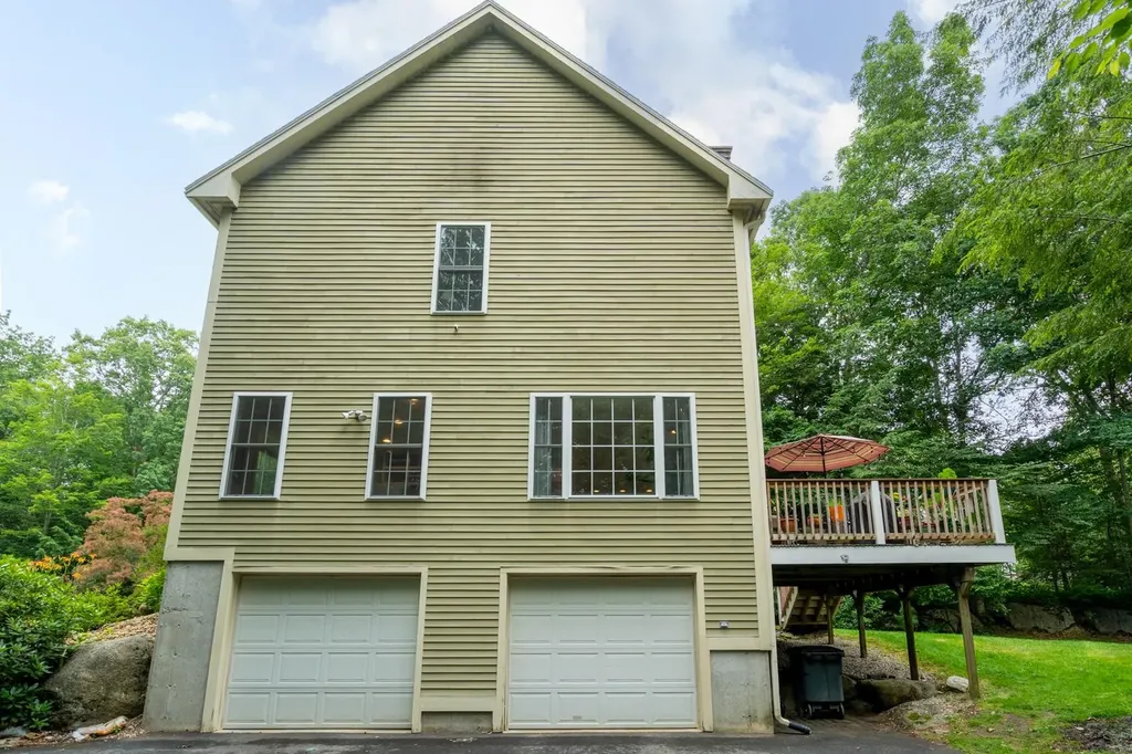 2 Ellison Lane Durham NH 03824