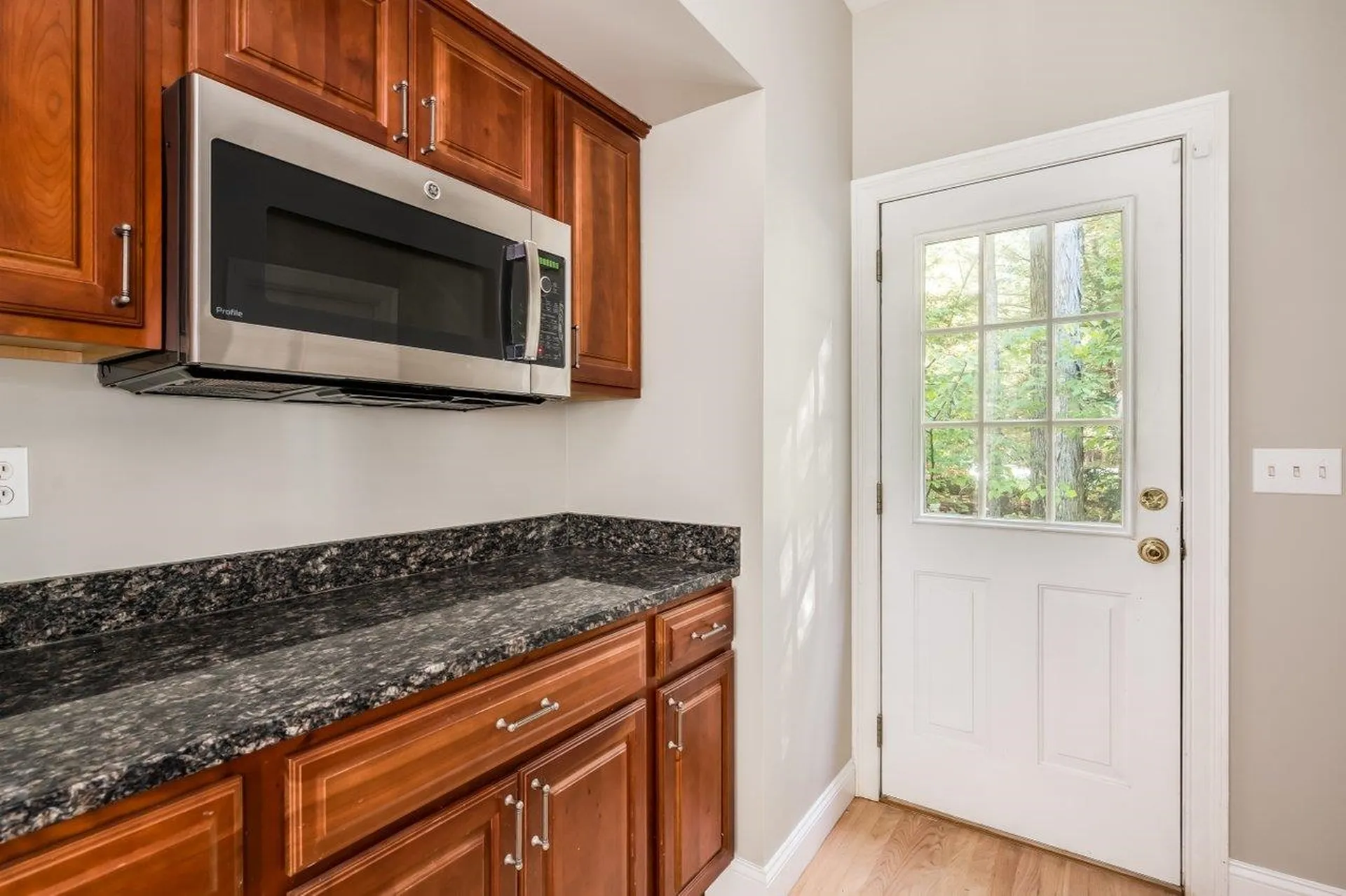 2 Ellison Lane Durham NH 03824