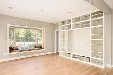 2 Ellison Lane Durham NH 03824