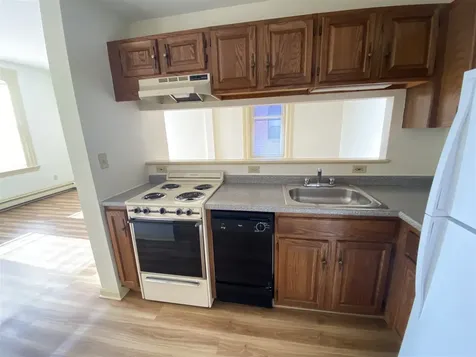 124 Orange Street Manchester NH 03102