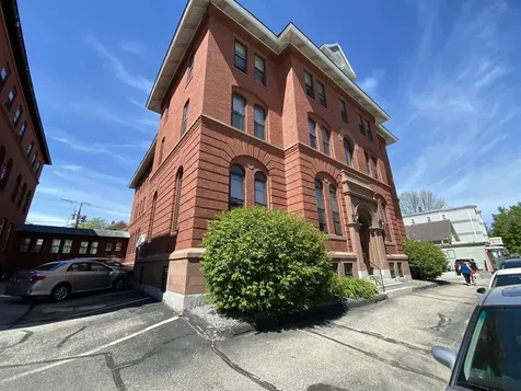 124 Orange Street Manchester NH 03102