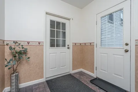 25 Meeting House Hill Road Deerfield NH 03037