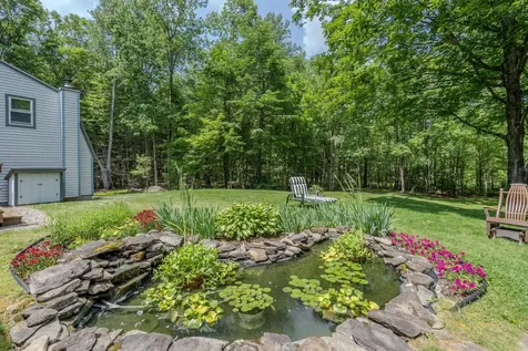 25 Meeting House Hill Road Deerfield NH 03037