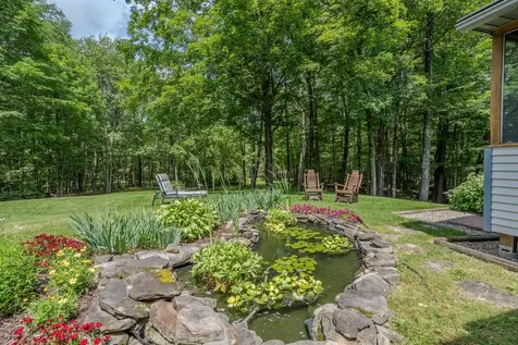 25 Meeting House Hill Road Deerfield NH 03037