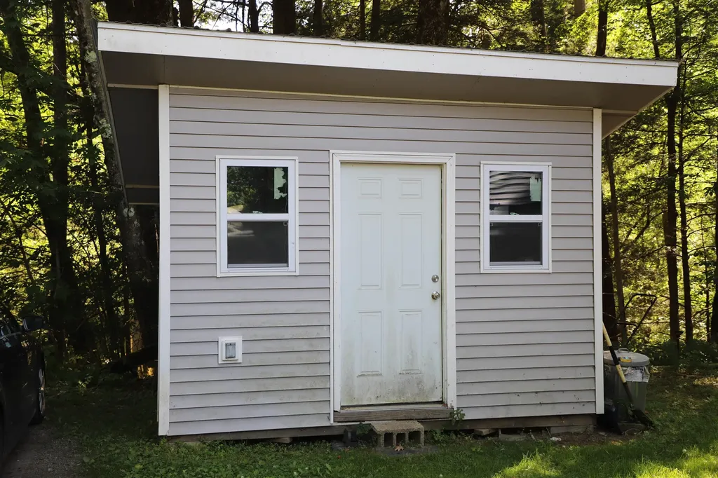 32 Sugar Maple Drive Dummerston VT 05346
