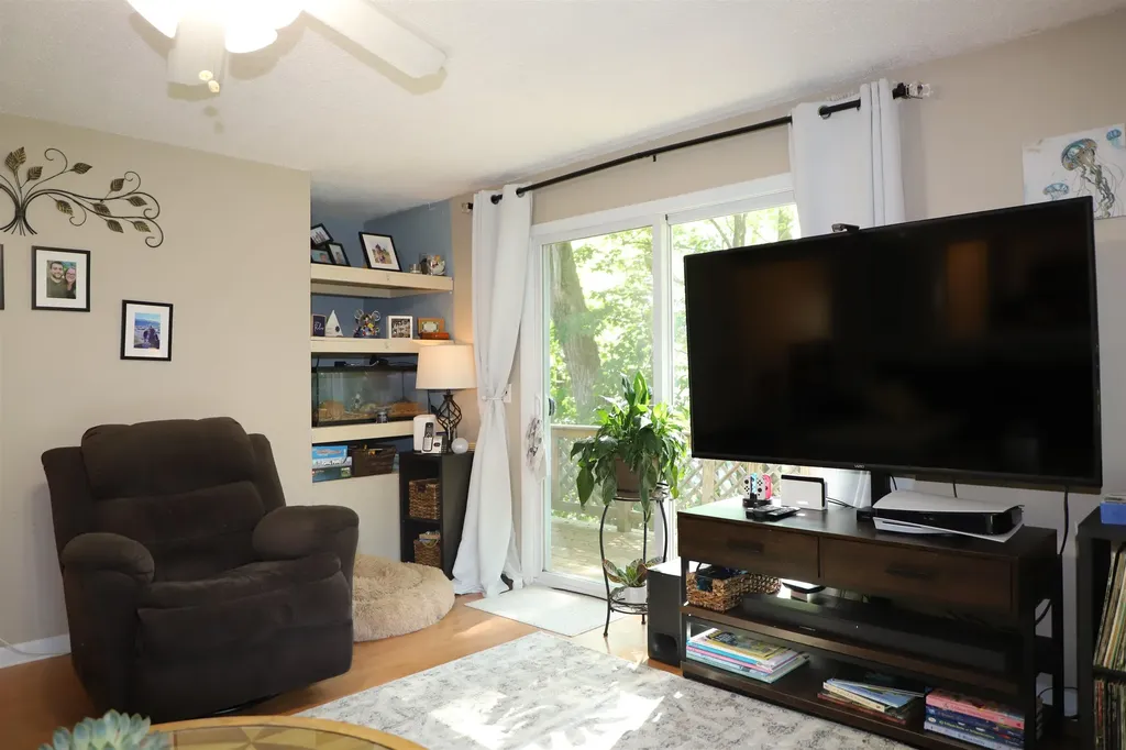 32 Sugar Maple Drive Dummerston VT 05346