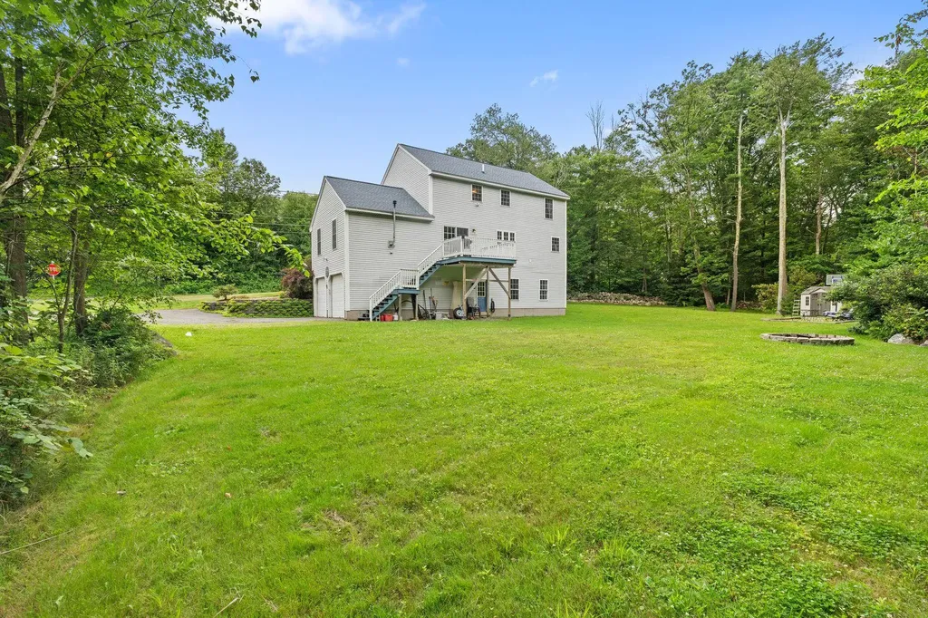 28 Mammoth Road Londonderry NH 03053