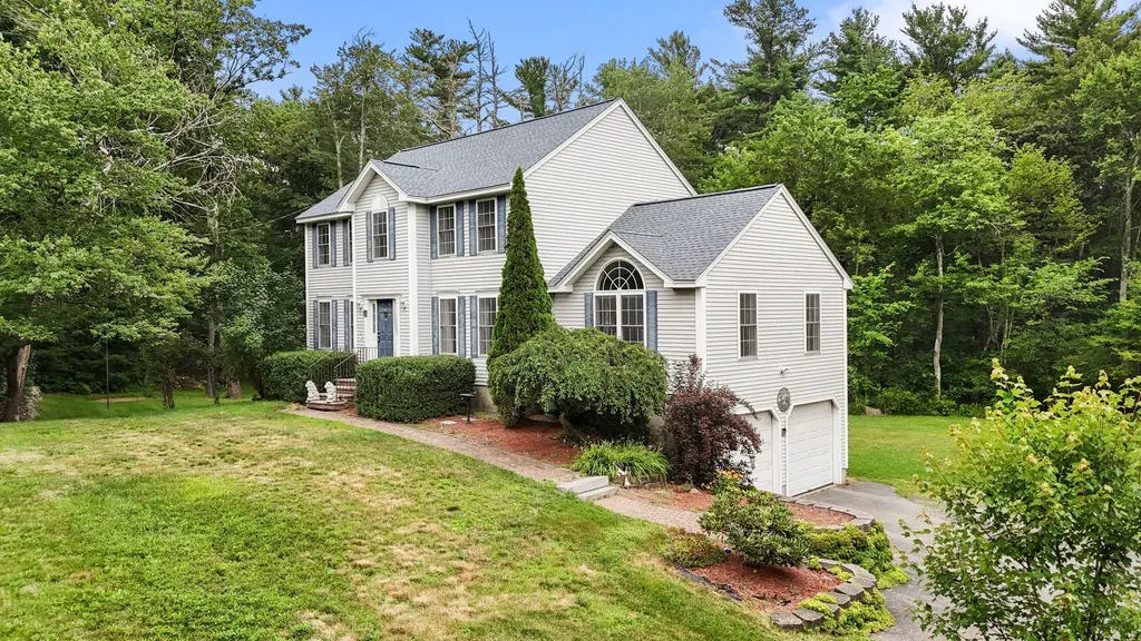 28 Mammoth Road Londonderry NH 03053