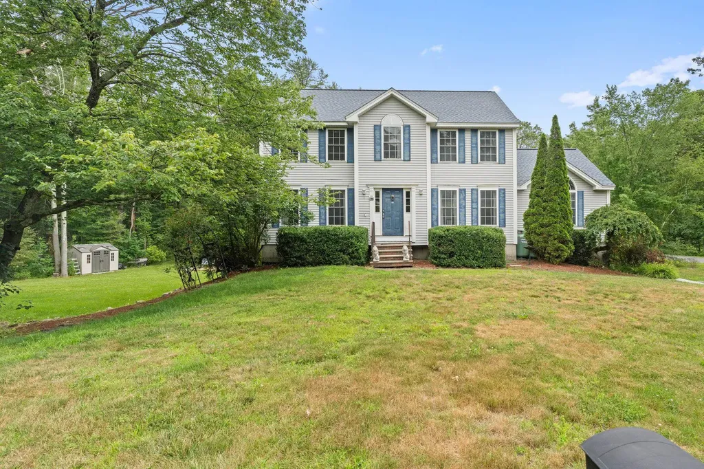 28 Mammoth Road Londonderry NH 03053