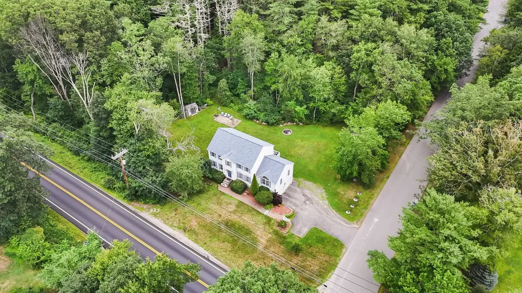 28 Mammoth Road Londonderry NH 03053