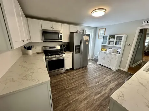 53 Center Street Goffstown NH 03045