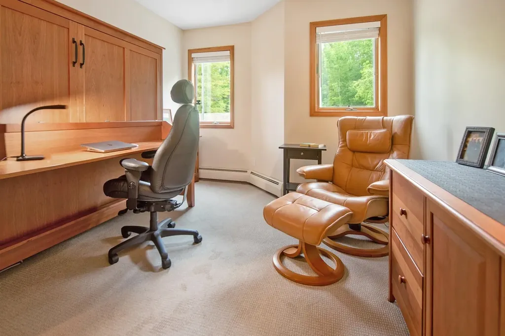 11 Dutchman Lane Wilmington VT 05363