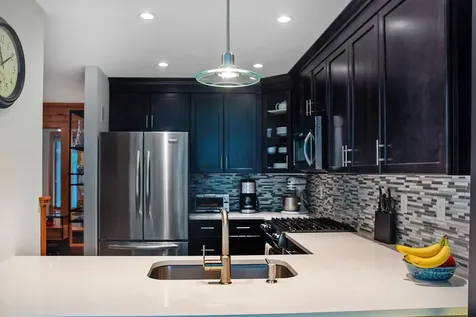 11 Dutchman Lane Wilmington VT 05363