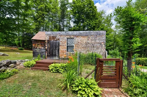 25 Wild Meadow Road Grafton NH 03240
