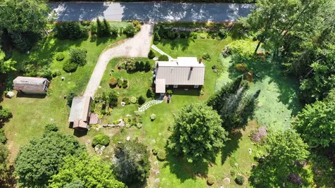 25 Wild Meadow Road Grafton NH 03240