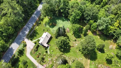 25 Wild Meadow Road Grafton NH 03240