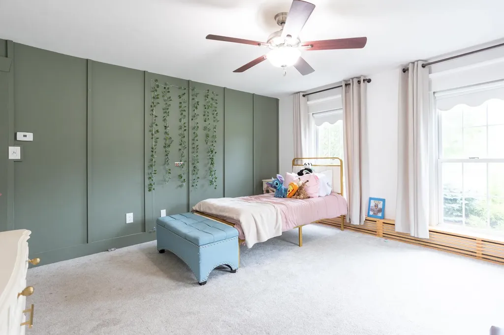 77 Broad Street Hollis NH 03049