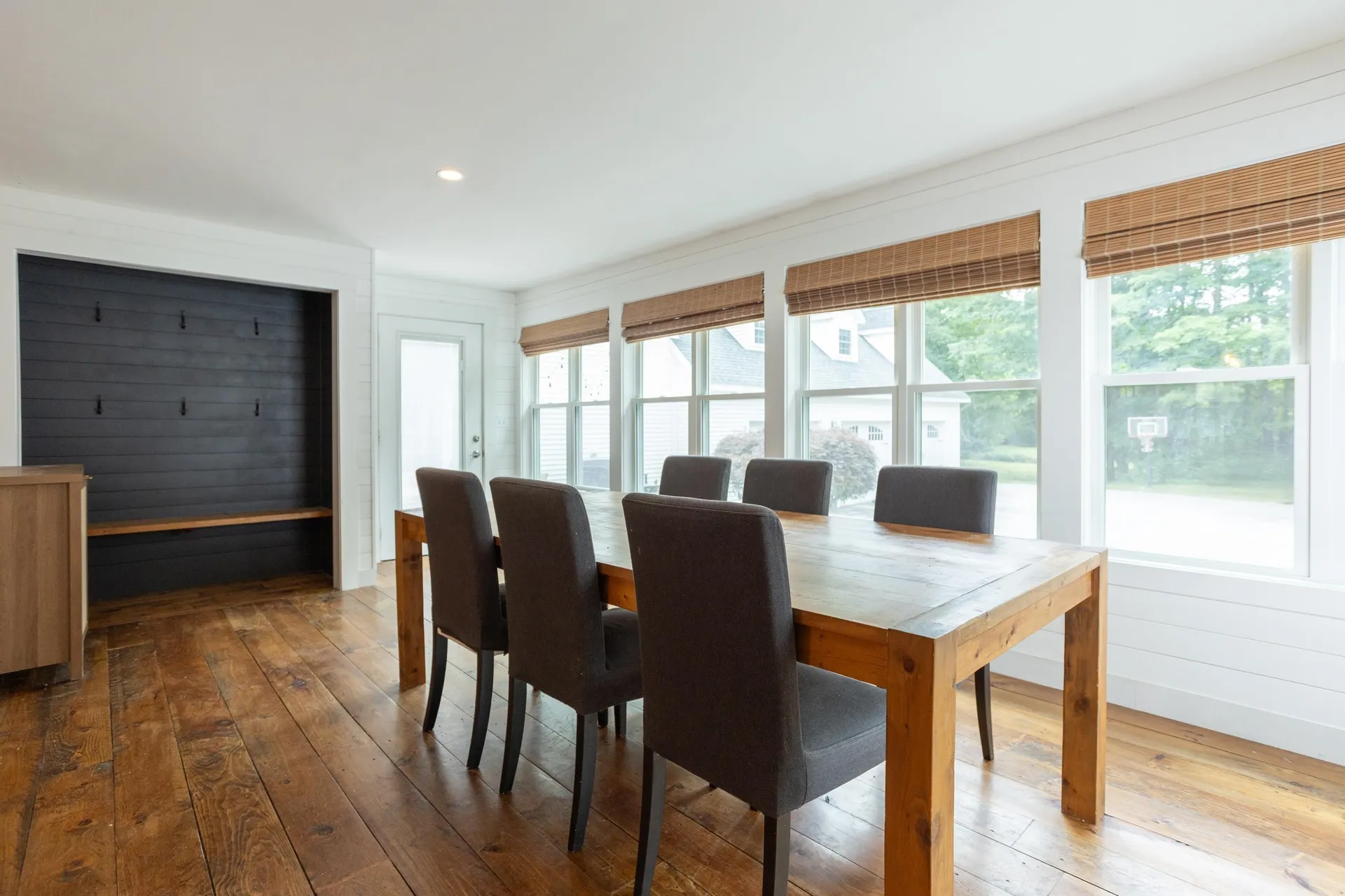 77 Broad Street Hollis NH 03049