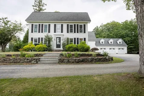 77 Broad Street Hollis NH 03049