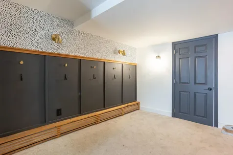 77 Broad Street Hollis NH 03049