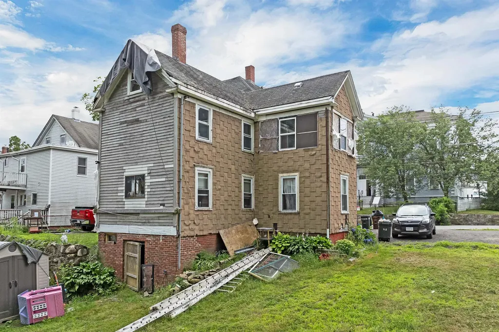 19 Prospect Street Amesbury MA 01913