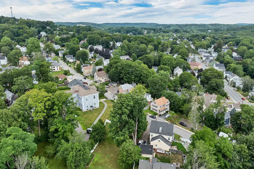19 Prospect Street Amesbury MA 01913