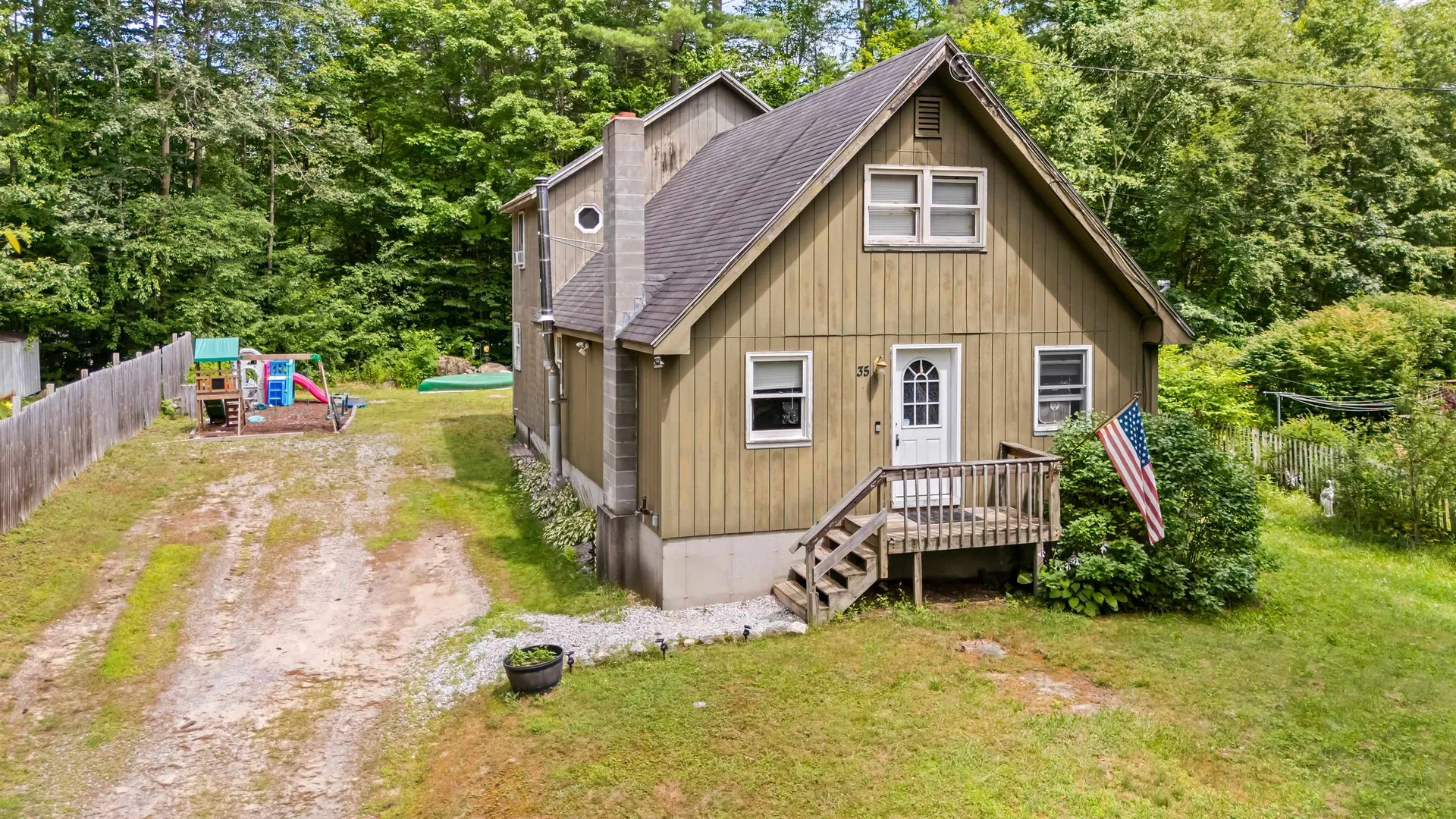 35 Melody Lane Hillsborough NH 03244