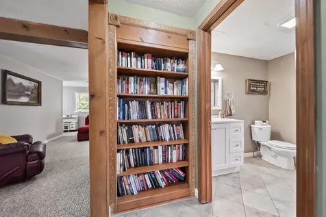 35 Melody Lane Hillsborough NH 03244