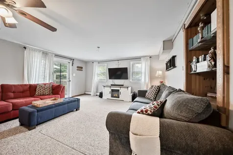 35 Melody Lane Hillsborough NH 03244