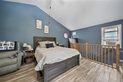 35 Melody Lane Hillsborough NH 03244