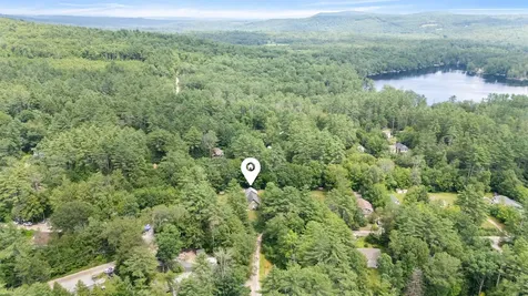 35 Melody Lane Hillsborough NH 03244