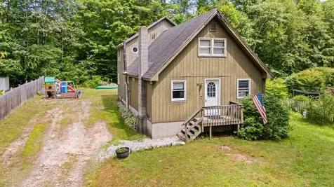 35 Melody Lane Hillsborough NH 03244