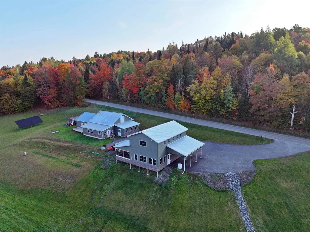2600 Morgan Charleston Road Charleston VT 05872