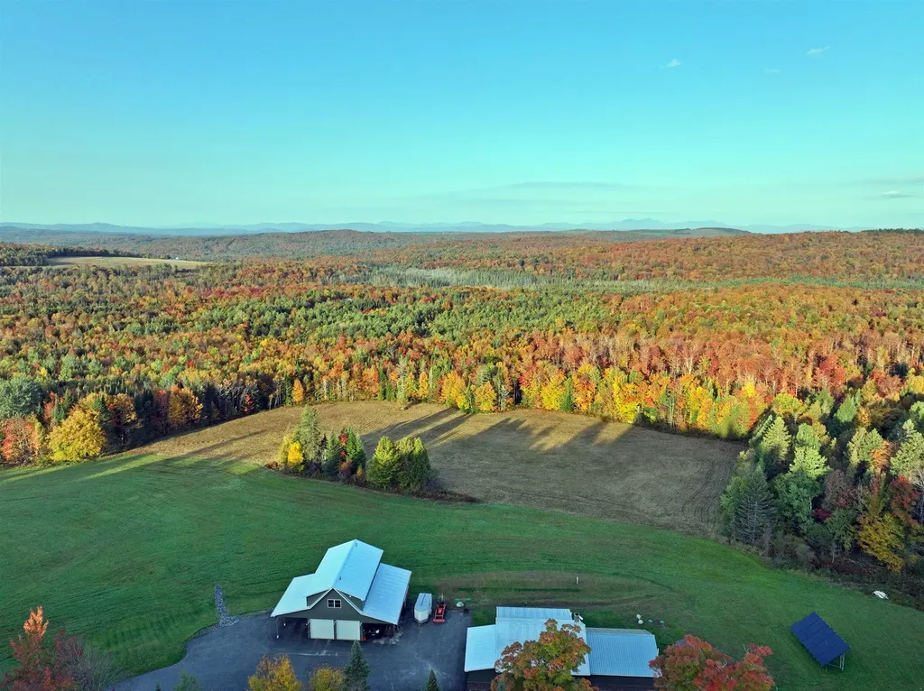 2600 Morgan Charleston Road Charleston VT 05872