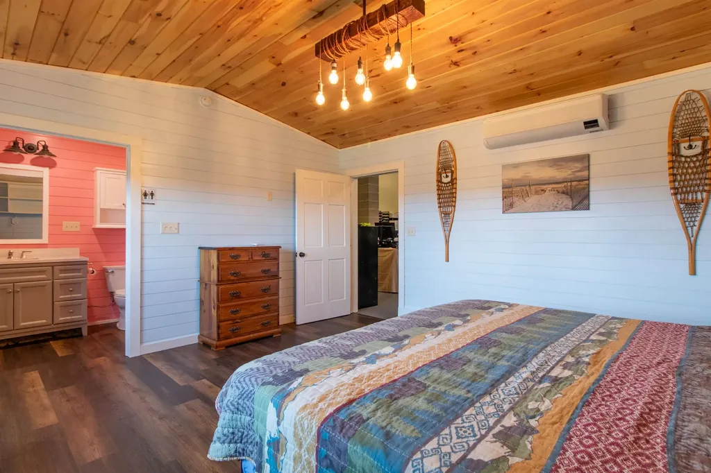 2600 Morgan Charleston Road Charleston VT 05872