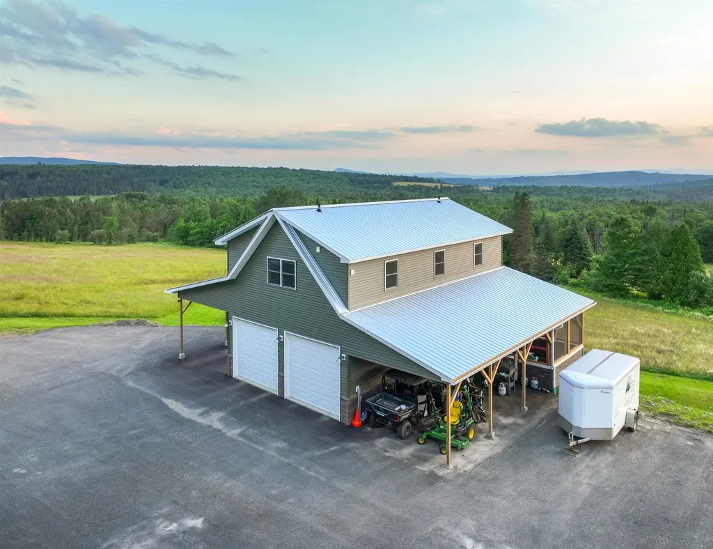 2600 Morgan Charleston Road Charleston VT 05872