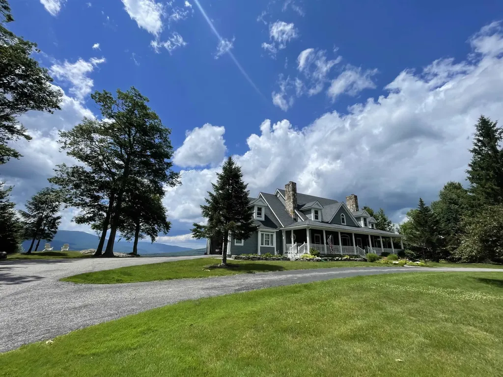 21 Valley View Road Winhall VT 05340