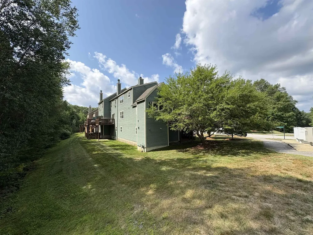 2 Walnut Circle Merrimack NH 03054