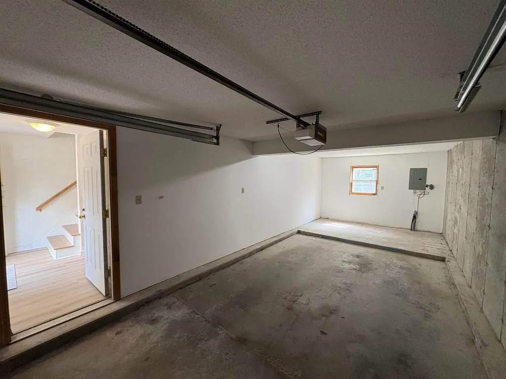 2 Walnut Circle Merrimack NH 03054