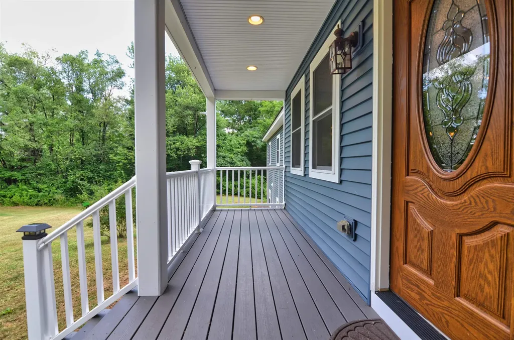 105 Flaghole Road Andover NH 03216