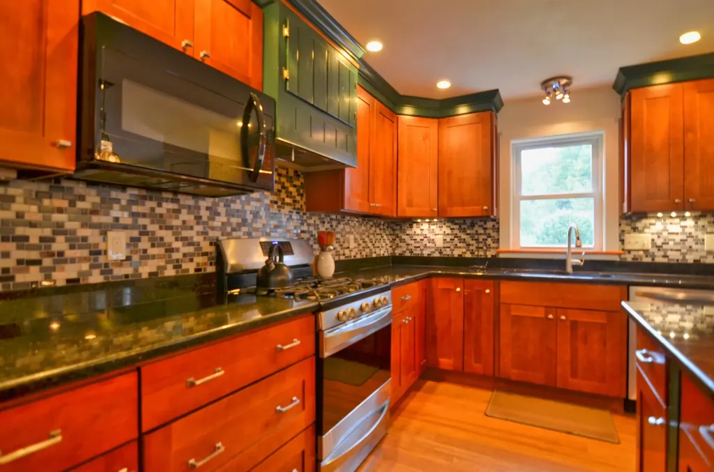 105 Flaghole Road Andover NH 03216