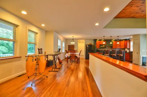 105 Flaghole Road Andover NH 03216