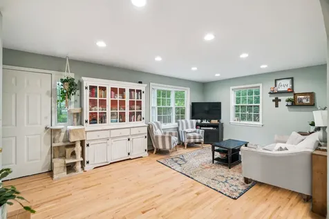 59 Jamie Drive Hartford VT 05088