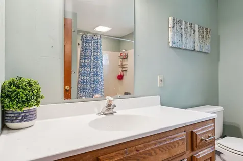 59 Jamie Drive Hartford VT 05088