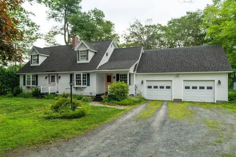 59 Jamie Drive Hartford VT 05088