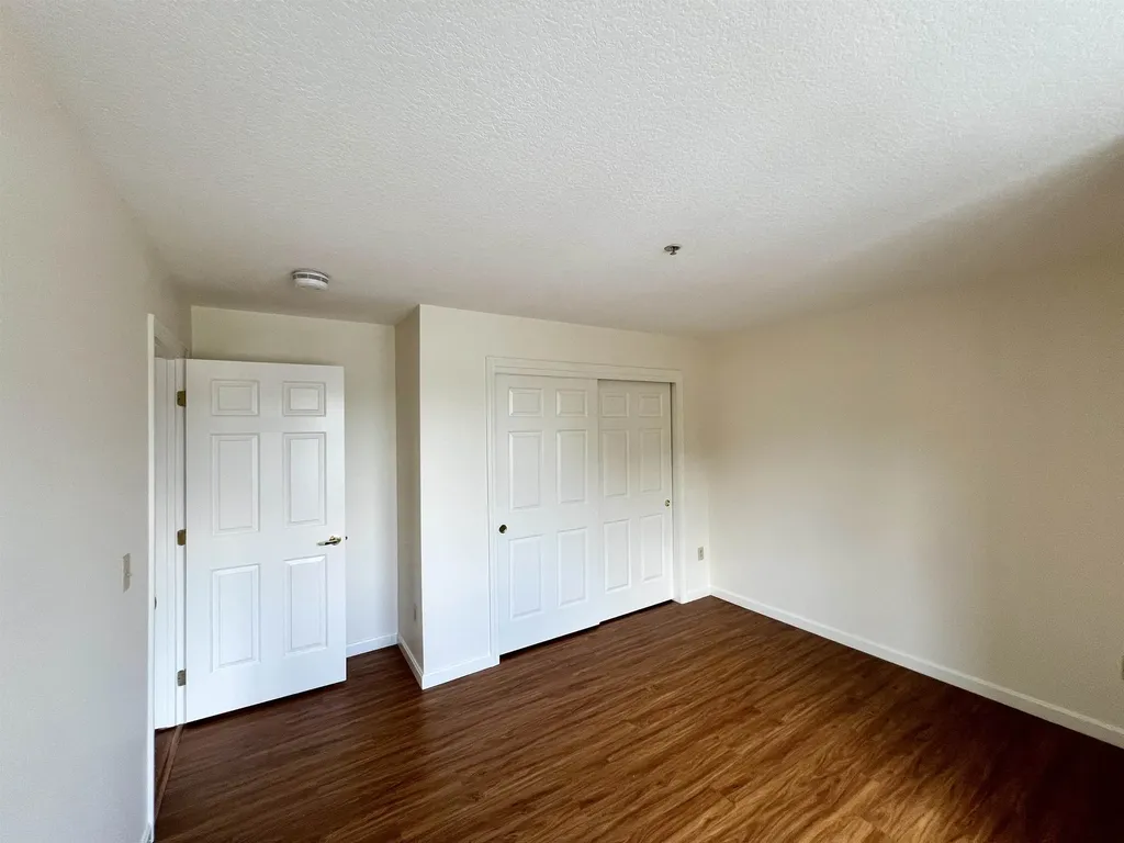 15 Lovell Street Nashua NH 03060