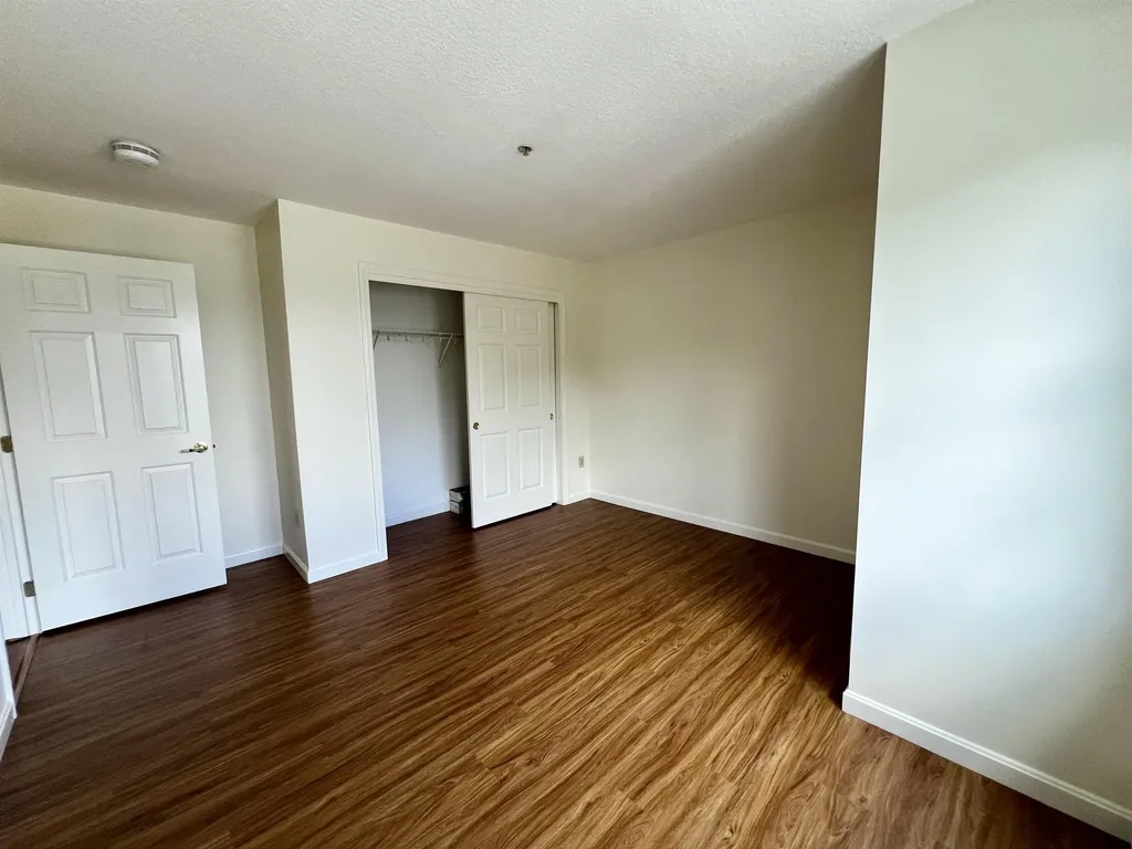 15 Lovell Street Nashua NH 03060