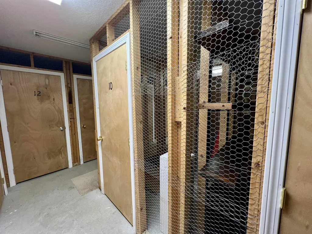 15 Lovell Street Nashua NH 03060